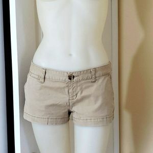 Mossimo Tan Low Rise Short Shorts fits a 2 or 4